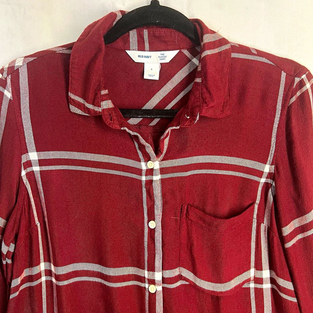 Old Navy Plaid Shirt The Classic Long Sleeve Button-Up Size S